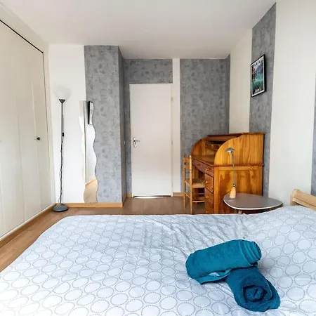 Duplex Cosy Et Contemporain Avec Parking Prive Apartment Amiens